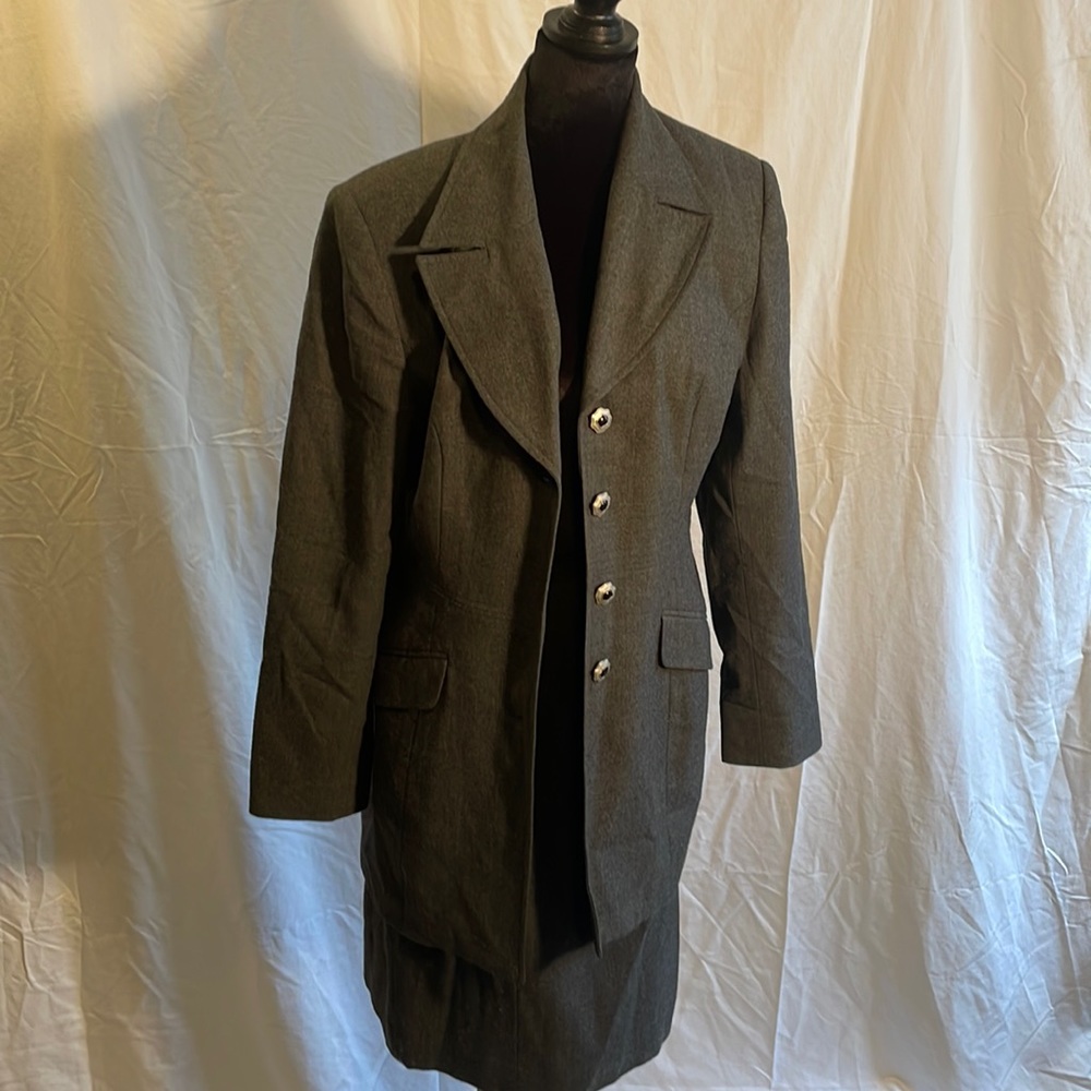 Classic gantos wool skirt & jacket